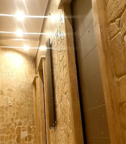 Jadore Monic 4* רומא