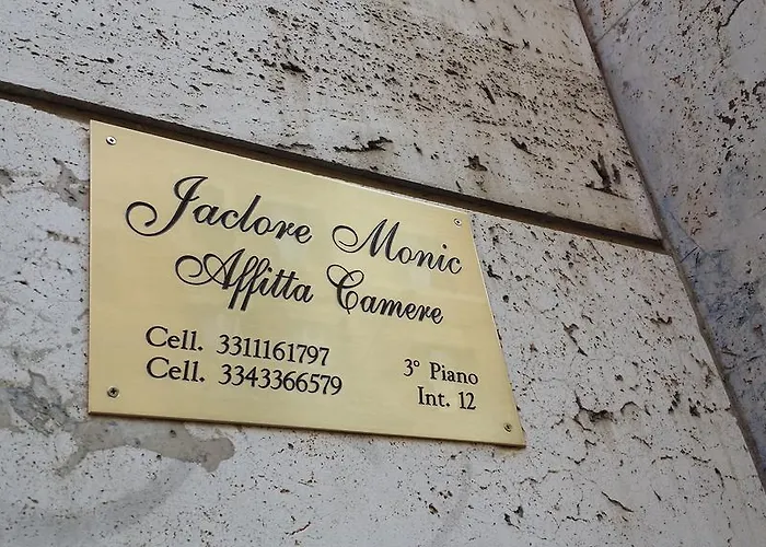 Jadore Monic 4* רומא